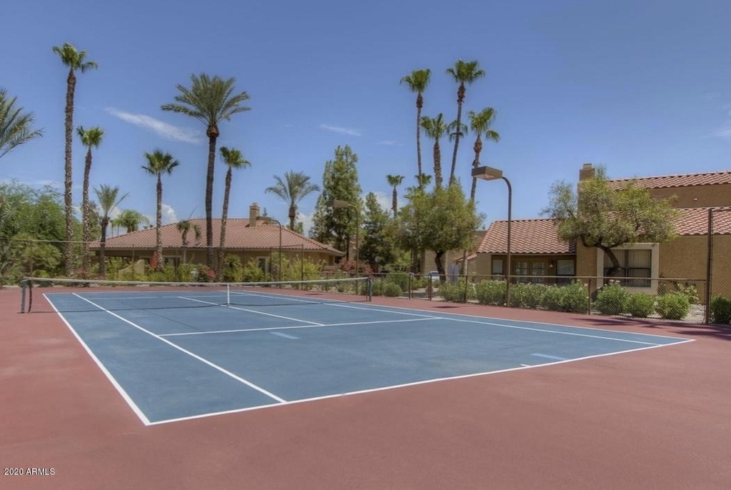 8787 E Mountain View Road - Photo 35
