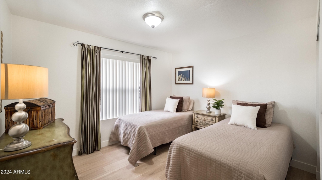 8787 E Mountain View Road - Photo 24