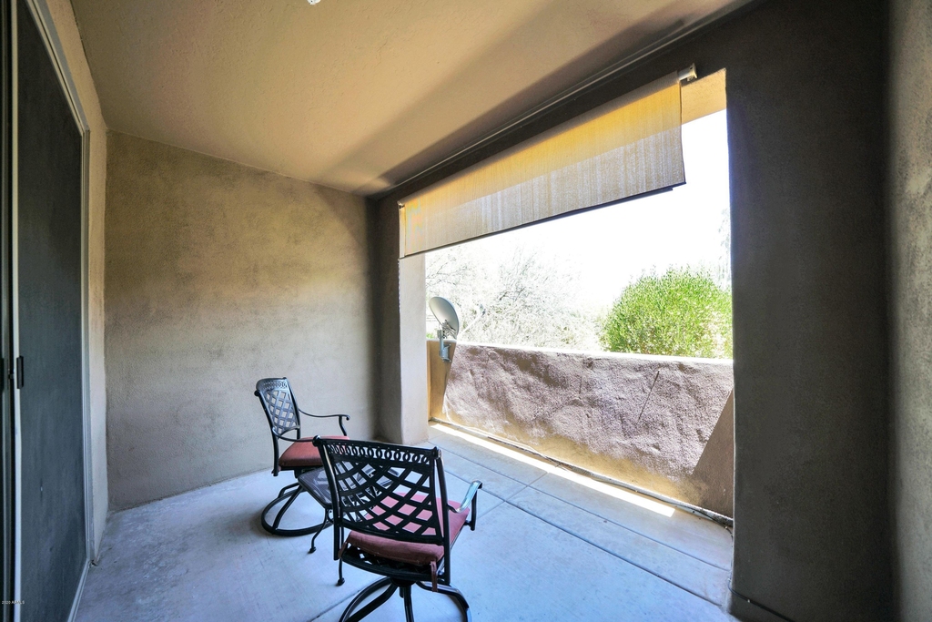 20100 N 78th Place - Photo 18