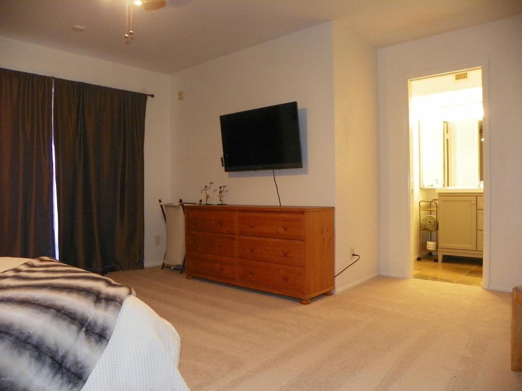 6032 N 77th Place - Photo 15