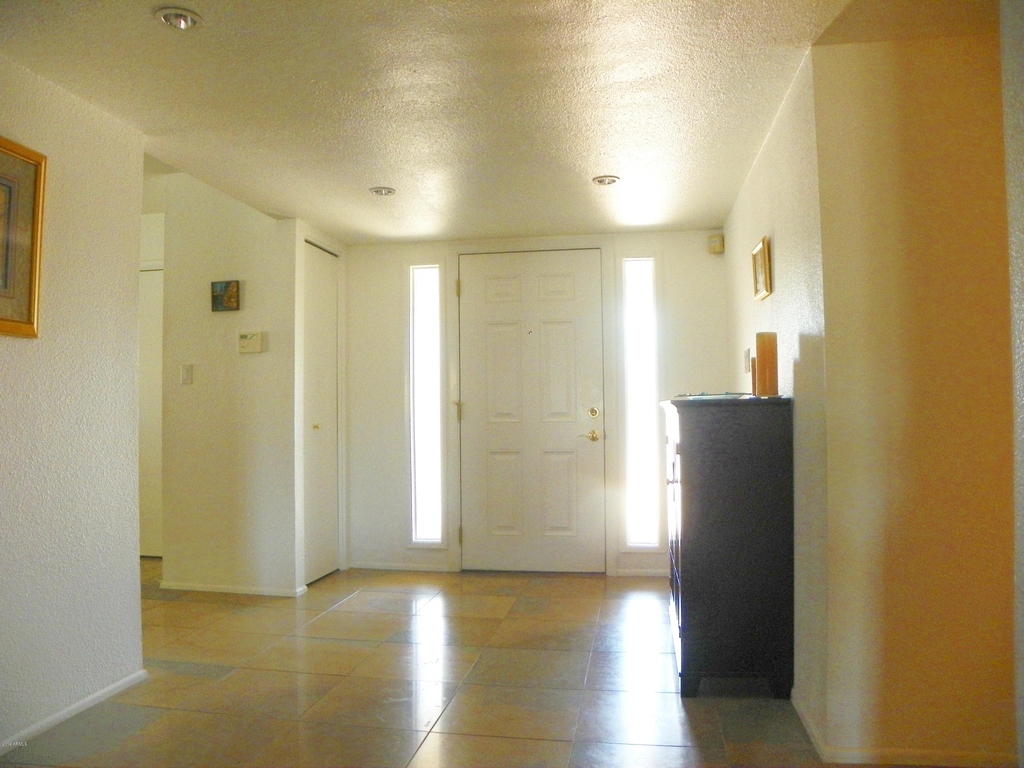 6032 N 77th Place - Photo 6