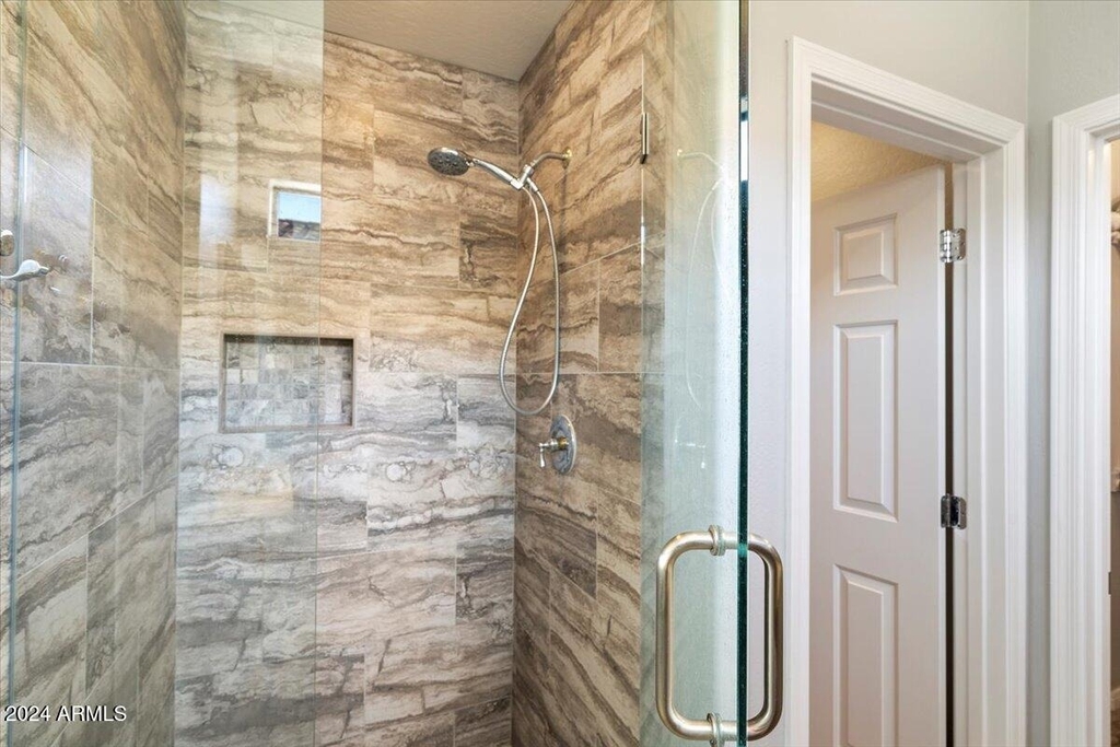 19550 N Grayhawk Drive - Photo 16