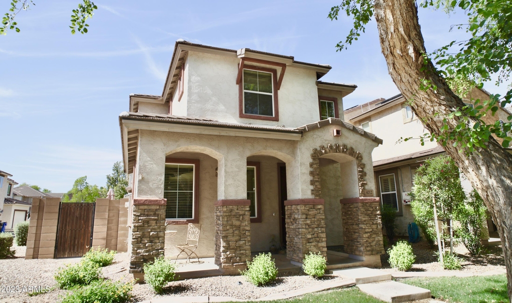 4212 E Vest Avenue - Photo 1