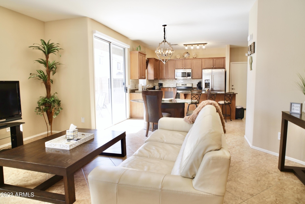 4212 E Vest Avenue - Photo 7