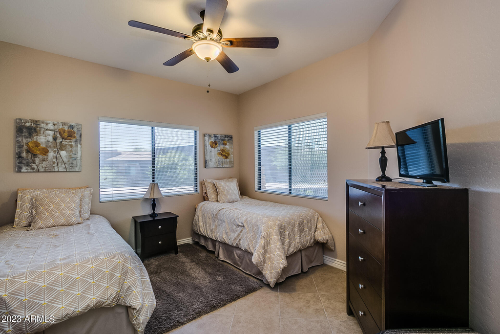 16801 N 94th Street - Photo 17