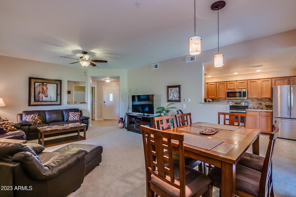 16801 N 94th Street - Photo 10