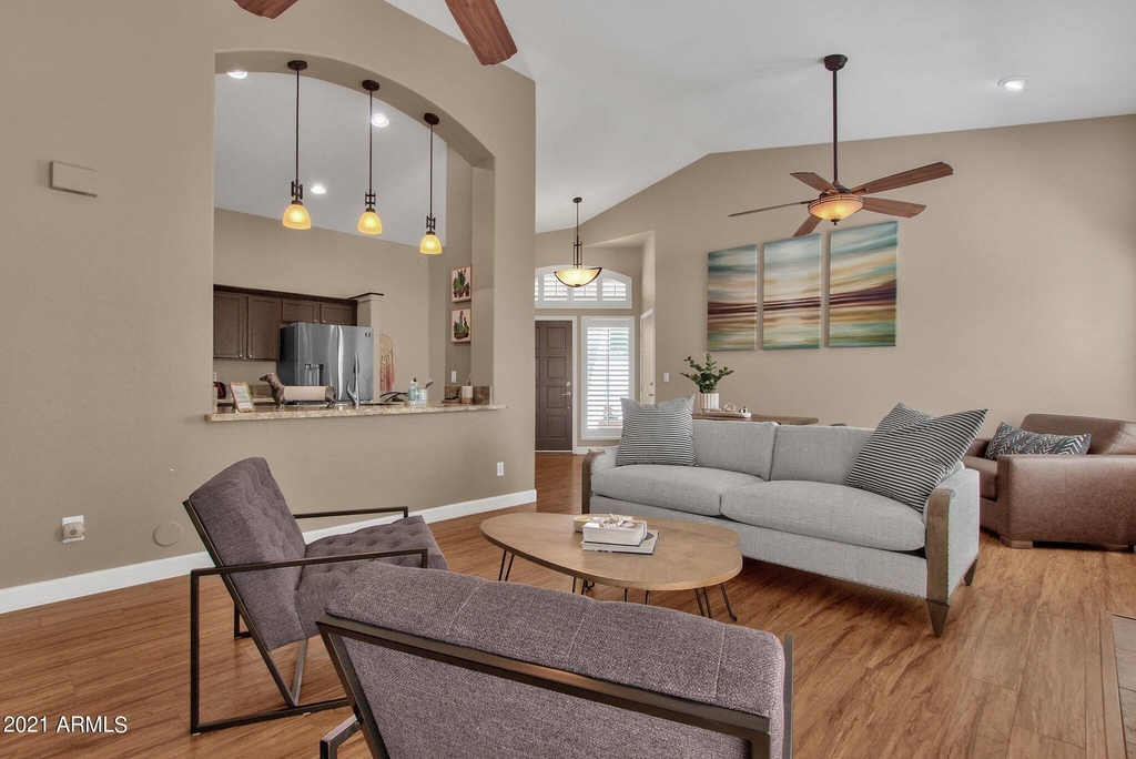 1138 E Amberwood Drive - Photo 17