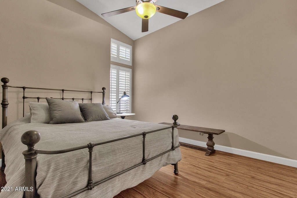 1138 E Amberwood Drive - Photo 25