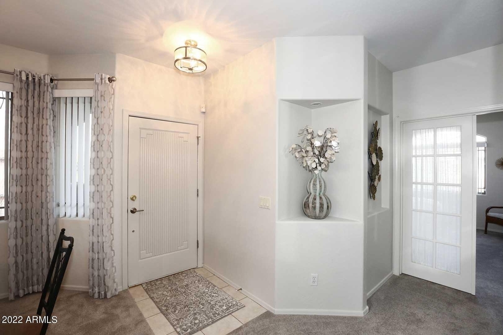 11500 E Cochise Drive - Photo 3