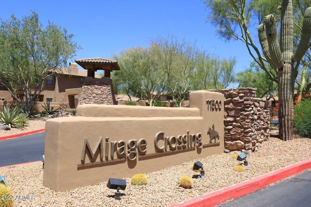 11500 E Cochise Drive - Photo 2