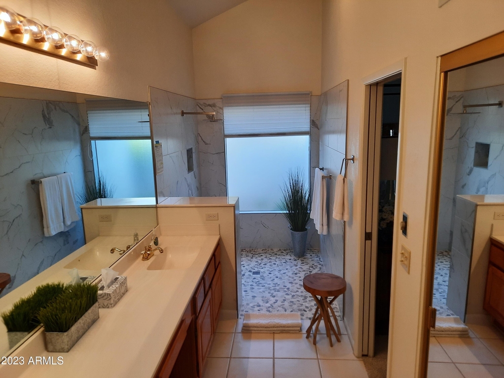 10074 E San Salvador Drive - Photo 7