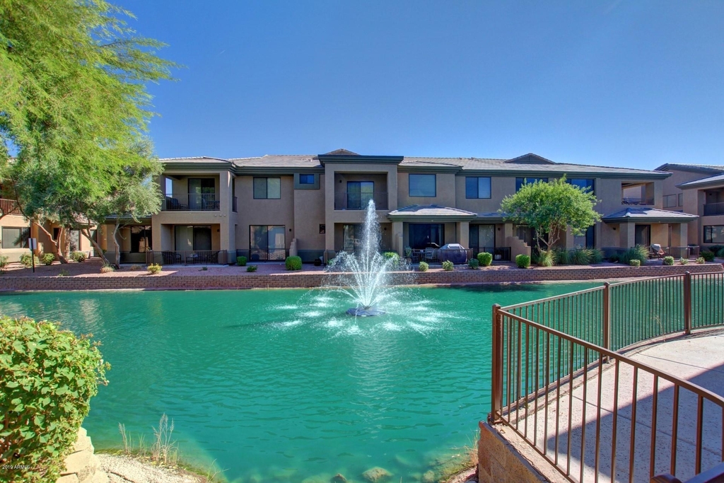 705 W Queen Creek Road - Photo 1