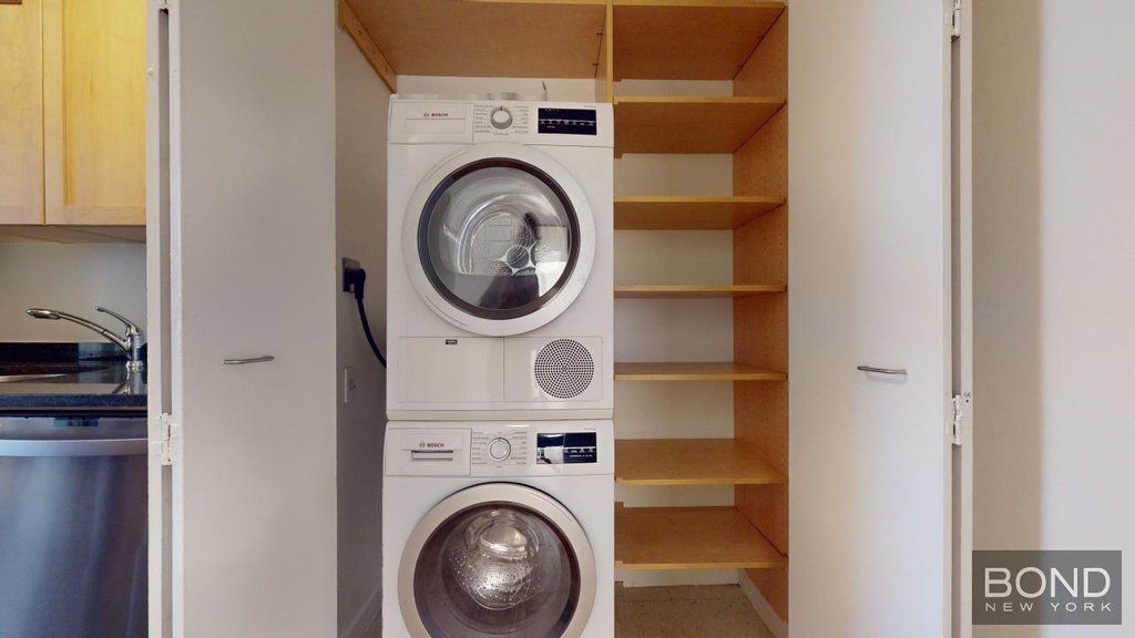 West 87th Street - Photo 3