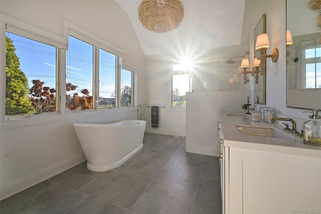 788 Reeves Avenue - Photo 12