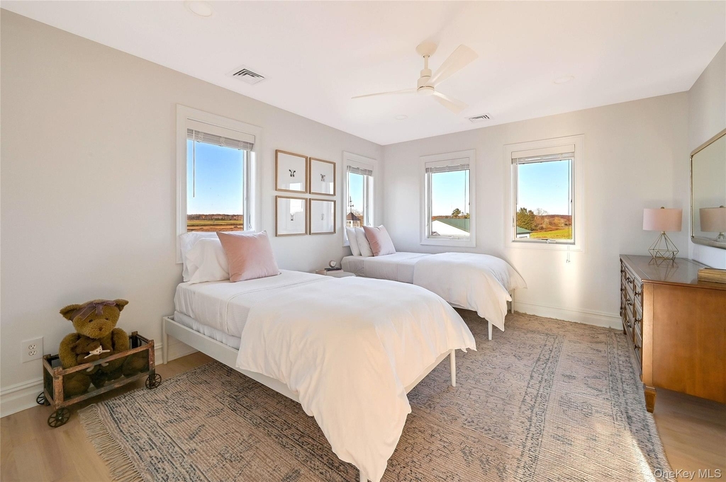788 Reeves Avenue - Photo 18