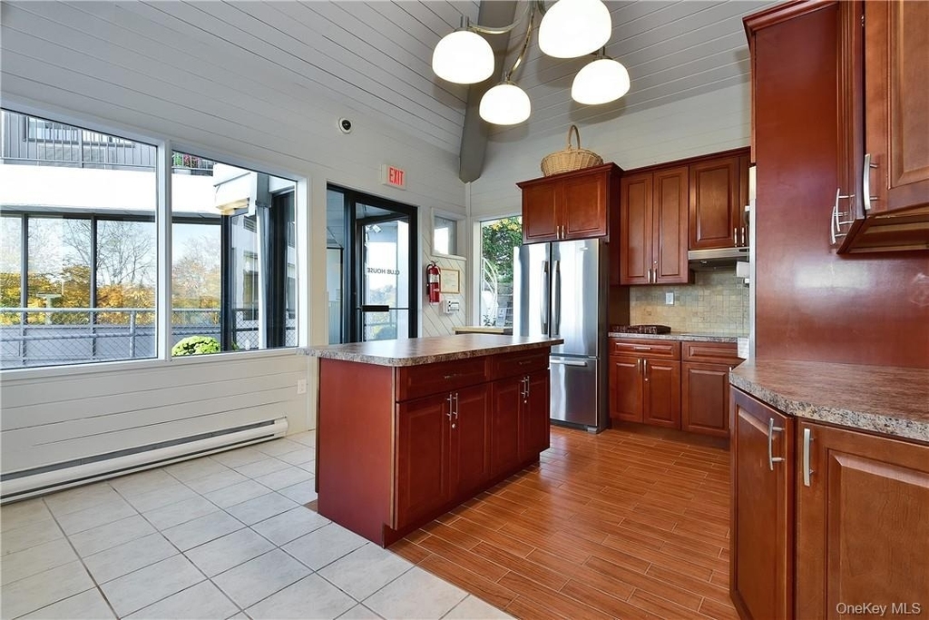 300 High Point Drive - Photo 24