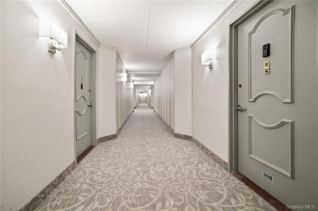 300 High Point Drive - Photo 17