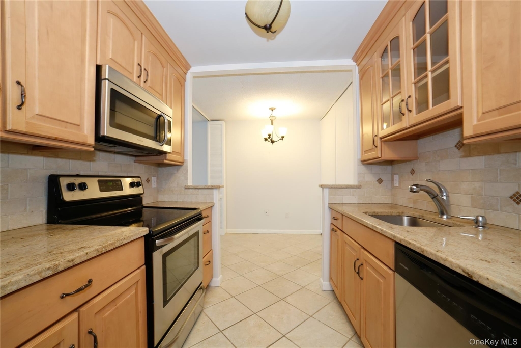 300 High Point Drive - Photo 2
