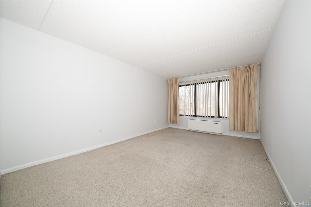 300 High Point Drive - Photo 12