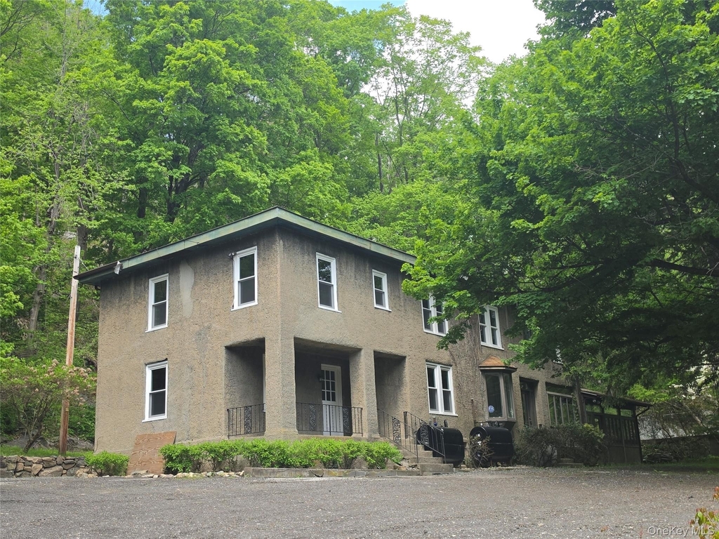 7 Stone Ridge Road - Photo 3