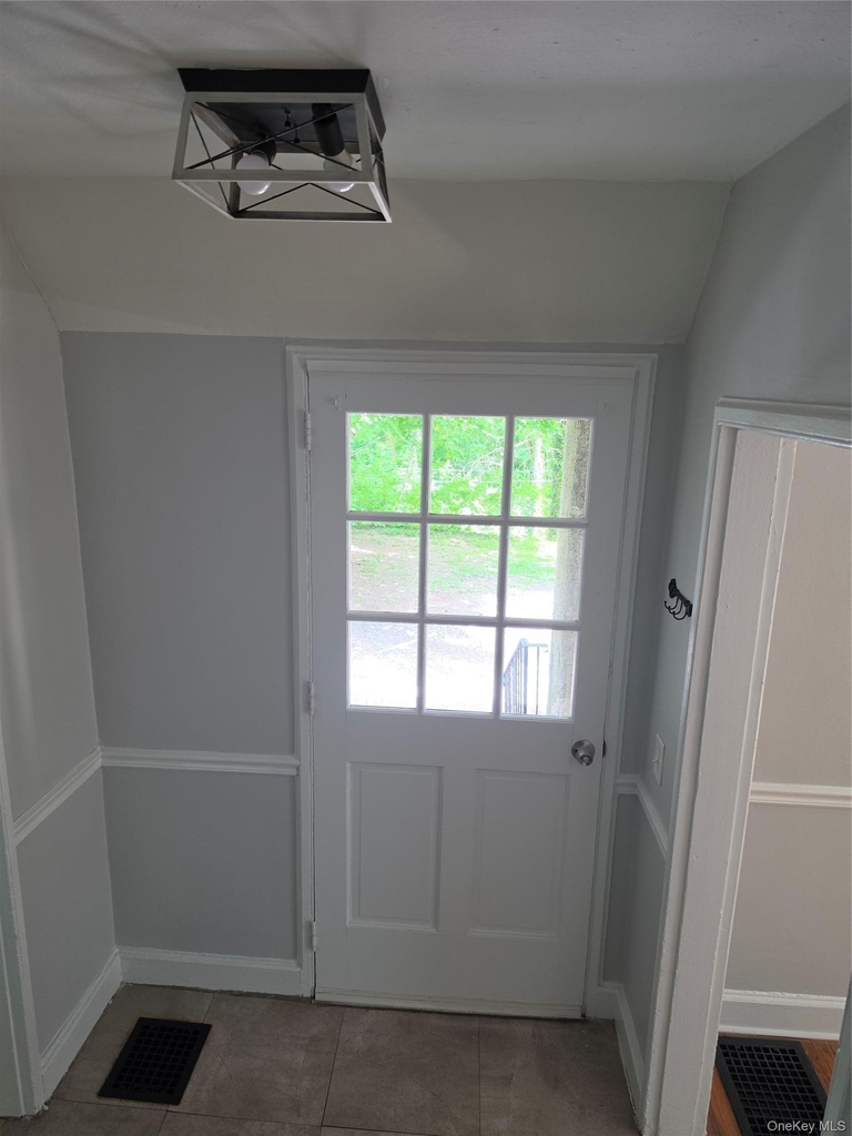7 Stone Ridge Road - Photo 4