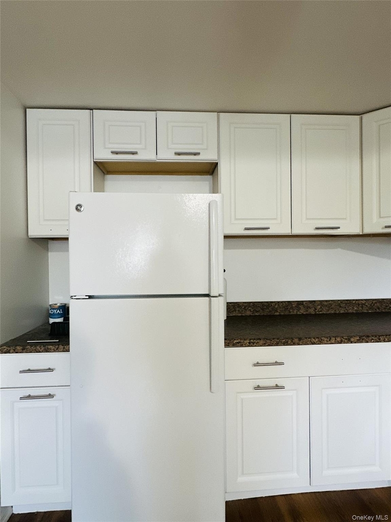 23 Pearl Street - Photo 1