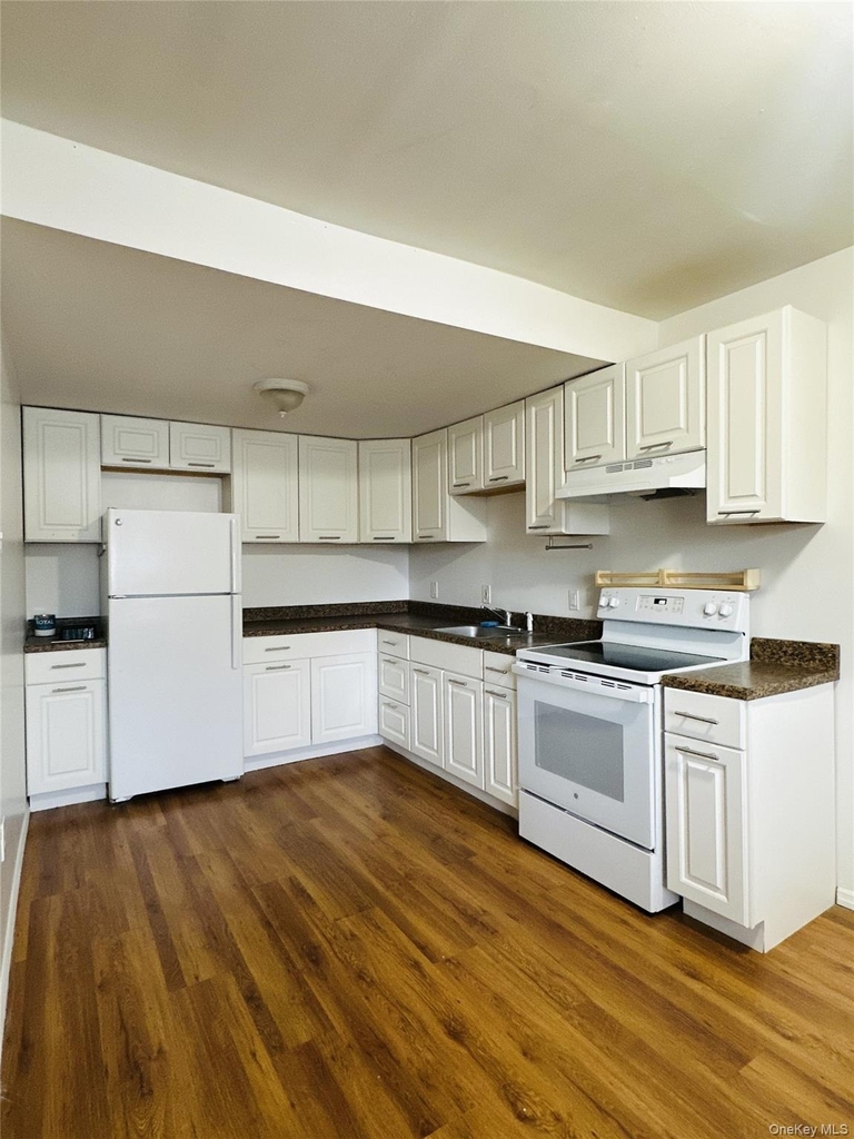 23 Pearl Street - Photo 0