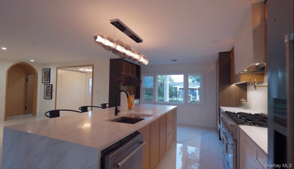 21 Wesleyan Road - Photo 4