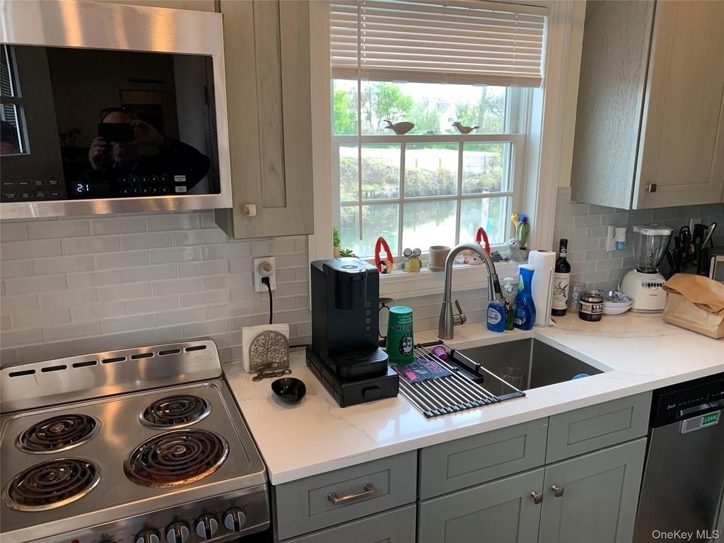 25 Baylawn Avenue - Photo 3
