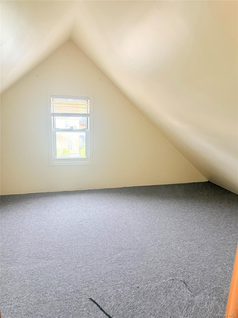 111-41 202nd Street - Photo 2