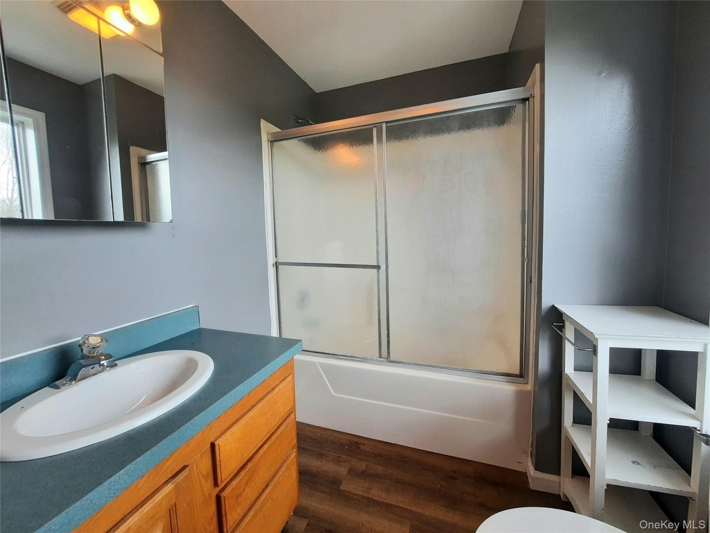 131 Ridgebury Road - Photo 11