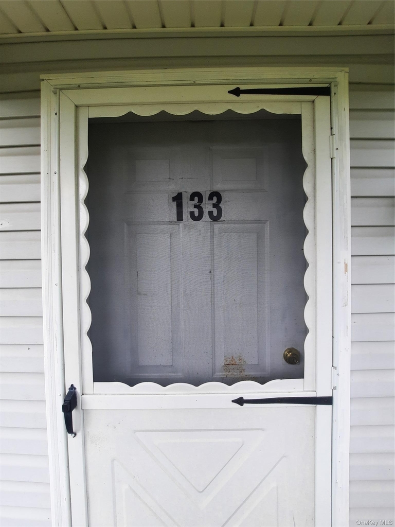 131 Ridgebury Road - Photo 1