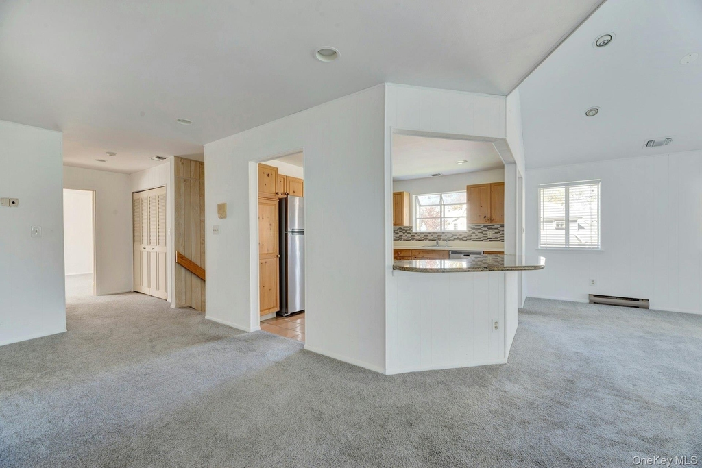 367 Seabreeze Court - Photo 17