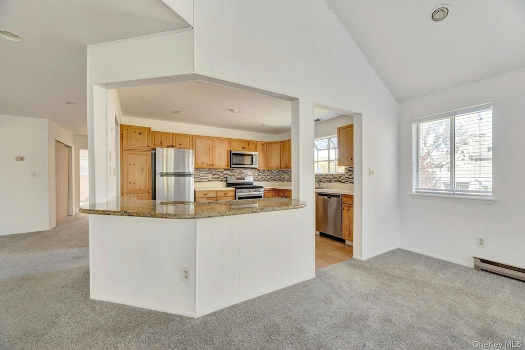 367 Seabreeze Court - Photo 11