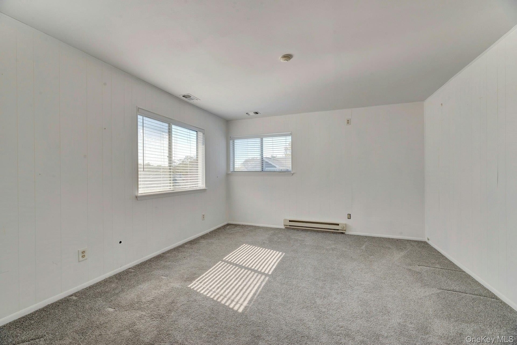 367 Seabreeze Court - Photo 18