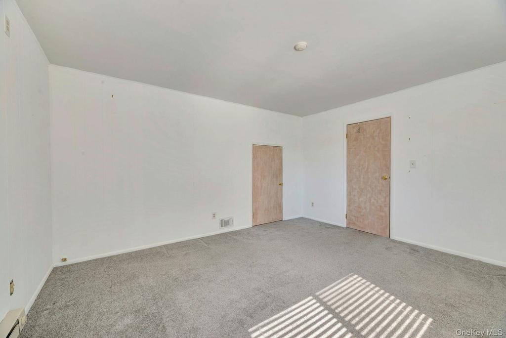367 Seabreeze Court - Photo 19