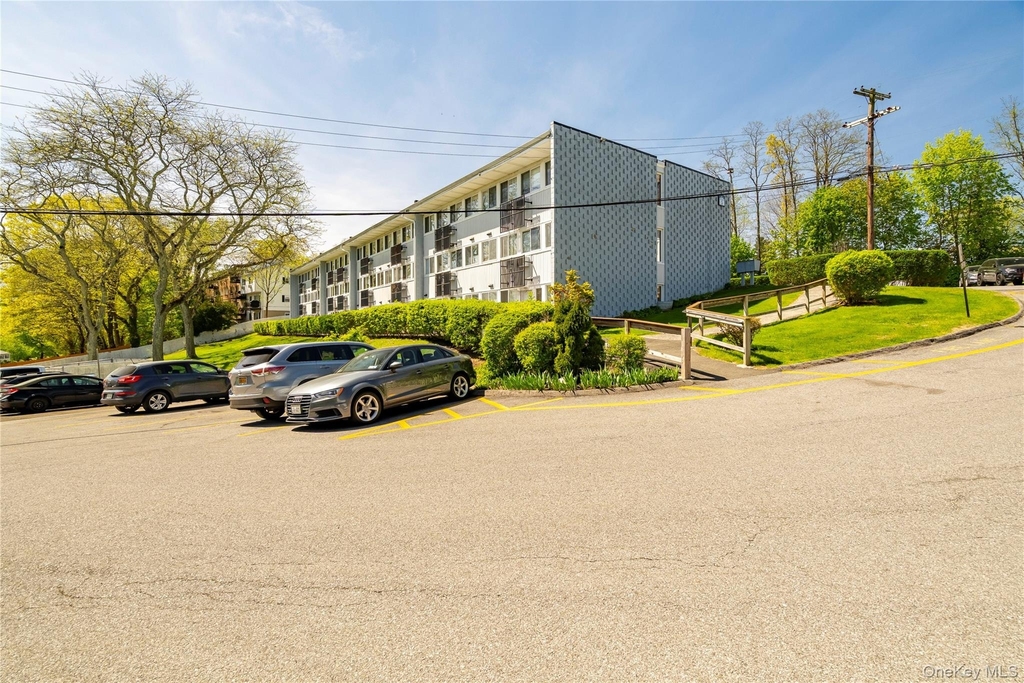 5 Wyndover Woods Lane - Photo 0