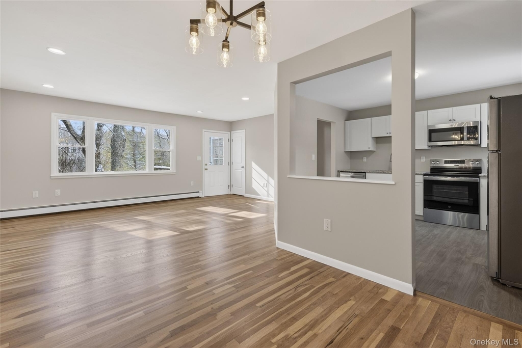 676-678 Oak Summit Road - Photo 1
