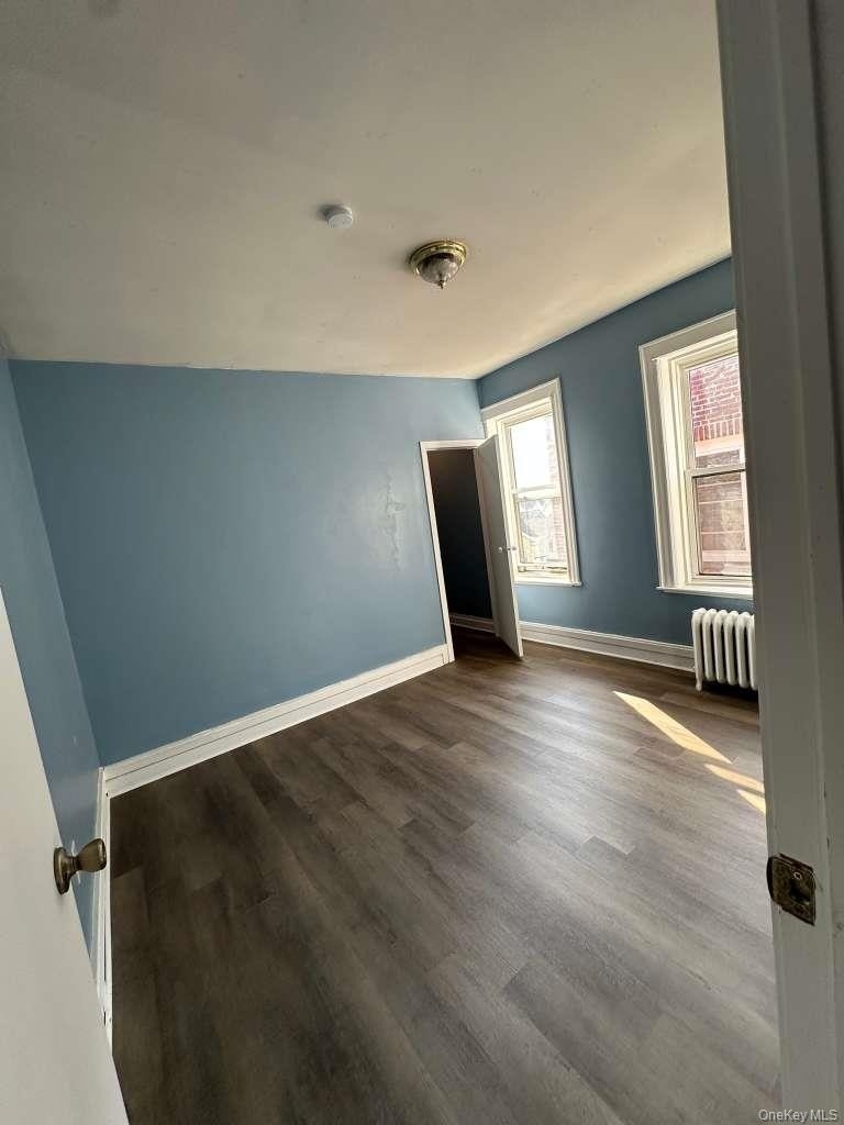 1577 Park Avenue - Photo 2