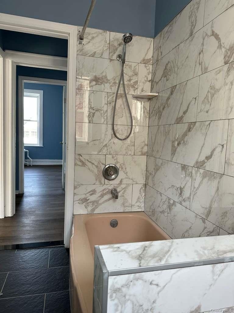 1577 Park Avenue - Photo 4