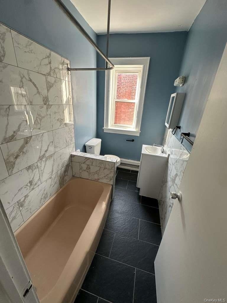 1577 Park Avenue - Photo 3