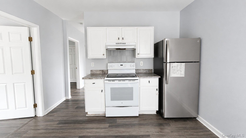 52 Parker Avenue - Photo 9