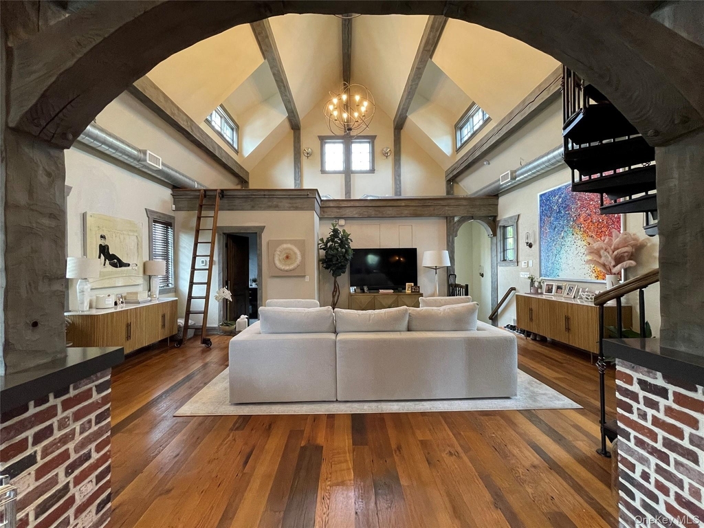 32 High Street - Photo 5