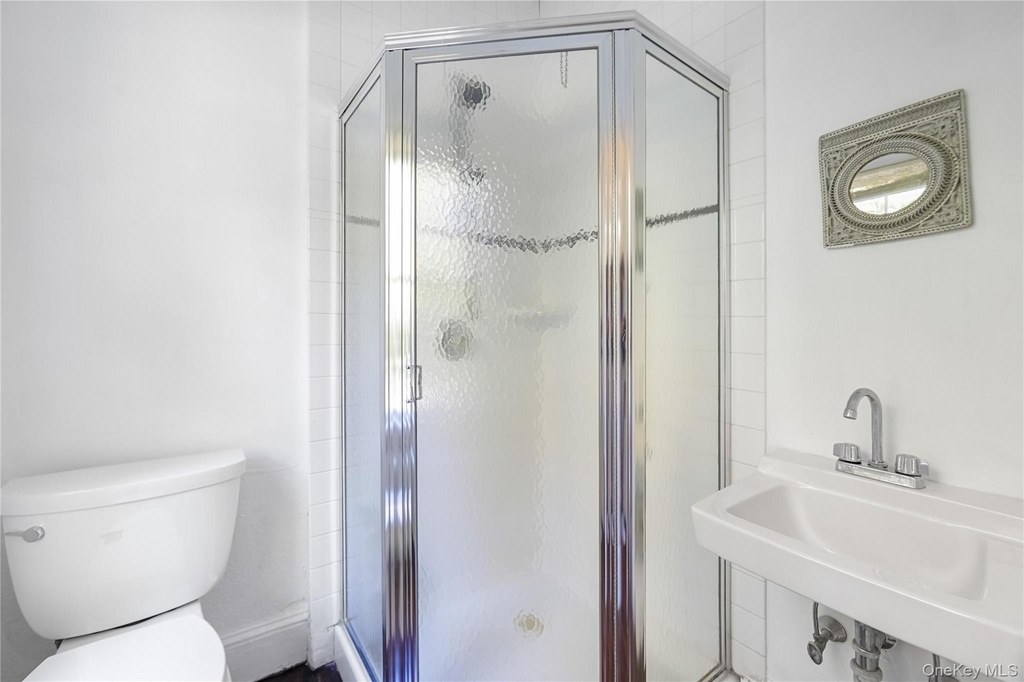 25 Whittier Road - Photo 16