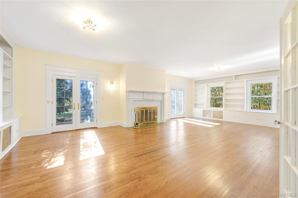 25 Whittier Road - Photo 8
