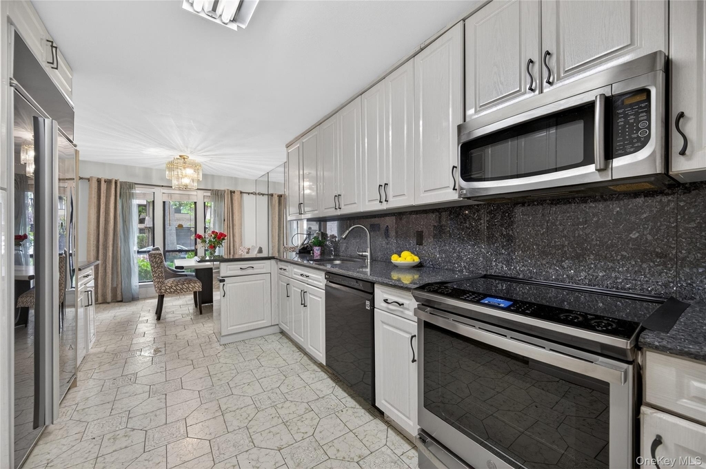 36 Wimbledon Drive - Photo 10