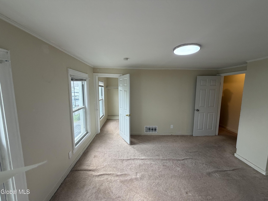 255 W Main Street - Photo 15