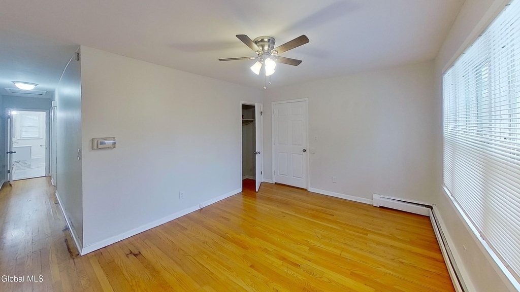 420 Delaware Avenue - Photo 6