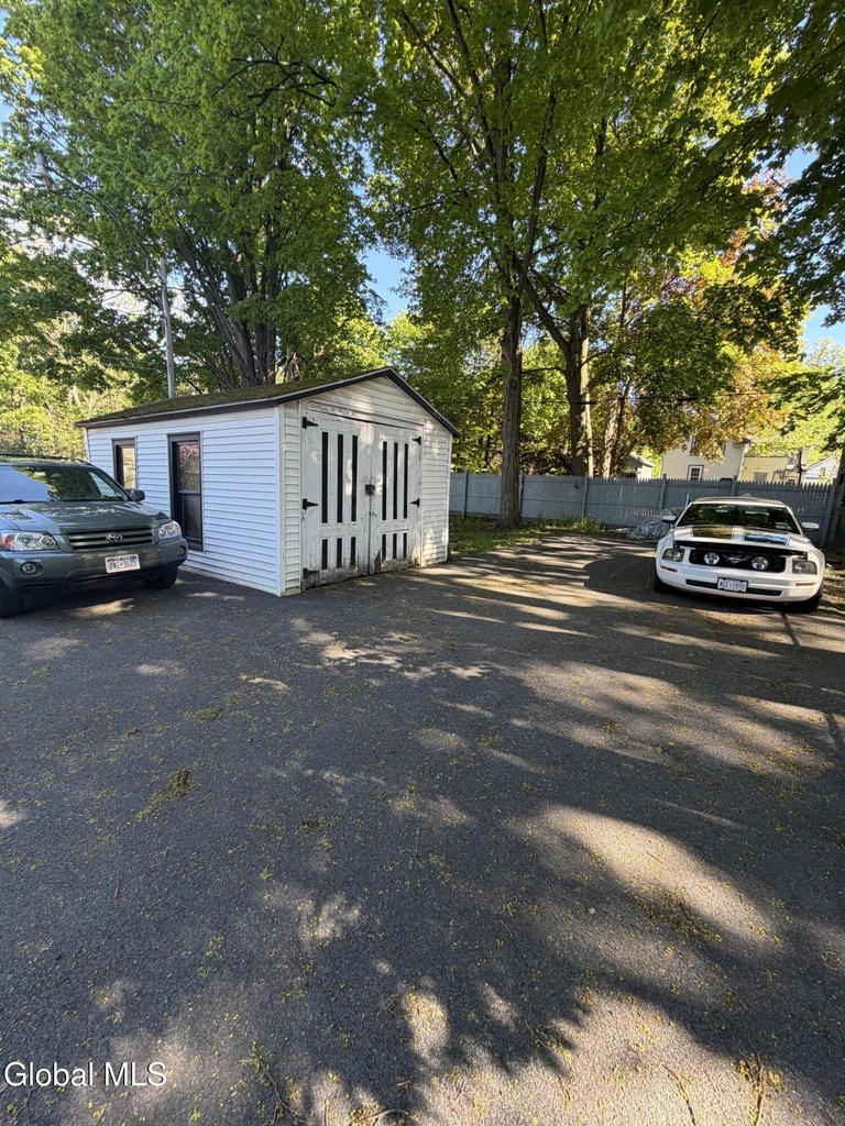 11 Hunter Street - Photo 38