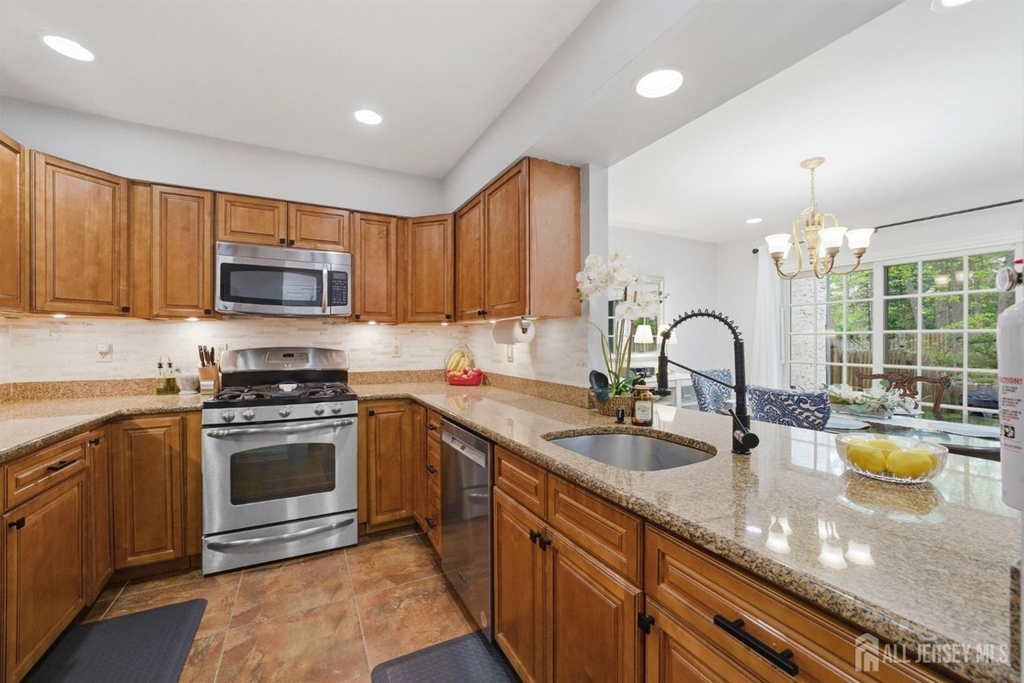 3 Dorchester Drive - Photo 12